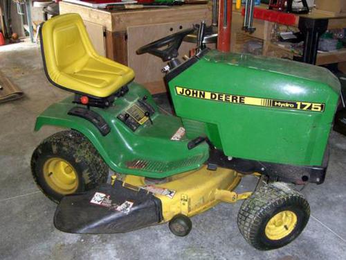 John Deere lawn tractors 175