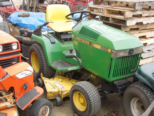 John Deere lawn tractors 285