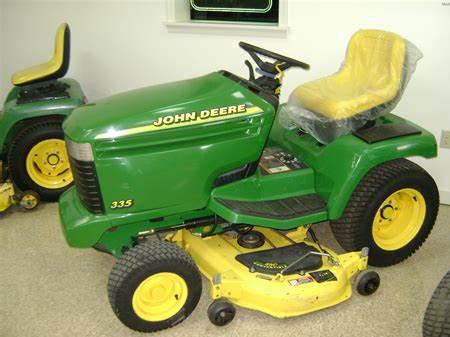 John Deere lawn tractors 335