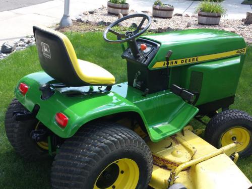 John Deere lawn tractors 400