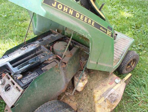 John Deere lawn tractors E90