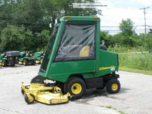 John Deere lawn tractors F735