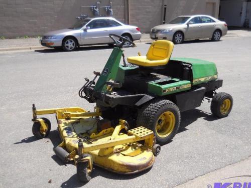 John Deere lawn tractors F912