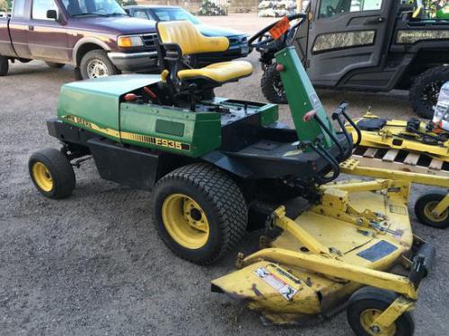 John Deere lawn tractors F935