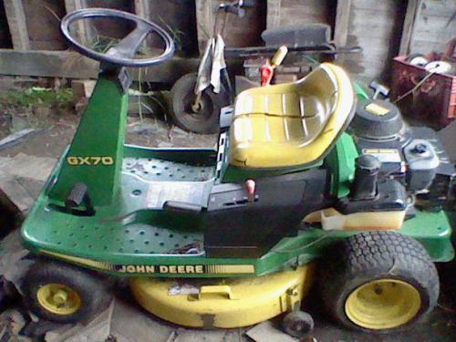 John Deere lawn tractors GX70