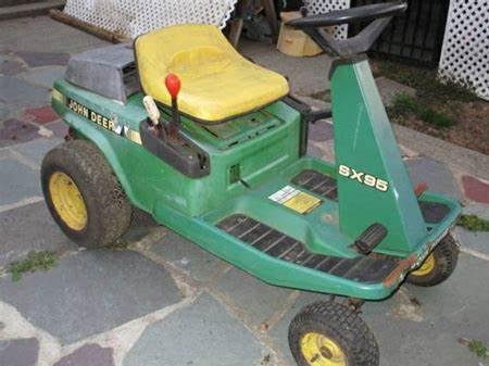 John Deere lawn tractors SX95