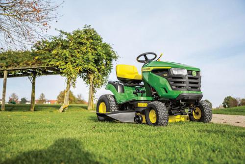 John Deere lawn tractors X107