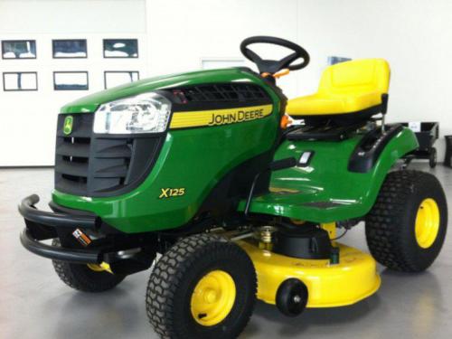 John Deere lawn tractors X125