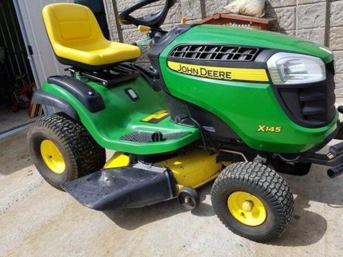 John Deere lawn tractors X145