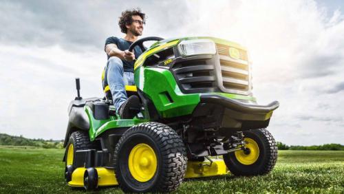 John Deere lawn tractors X167R