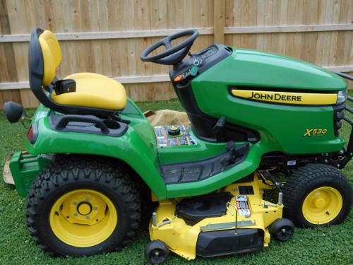 John Deere lawn tractors X530