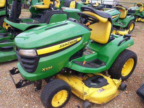 John Deere lawn tractors X534