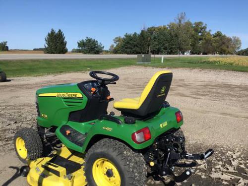 John Deere lawn tractors X729