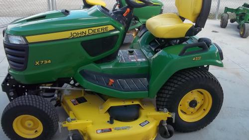 John Deere lawn tractors X734