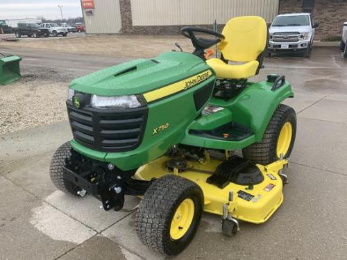 John Deere lawn tractors X750