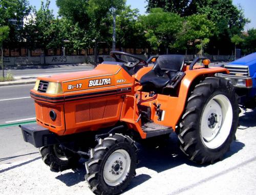 Kubota B1-17