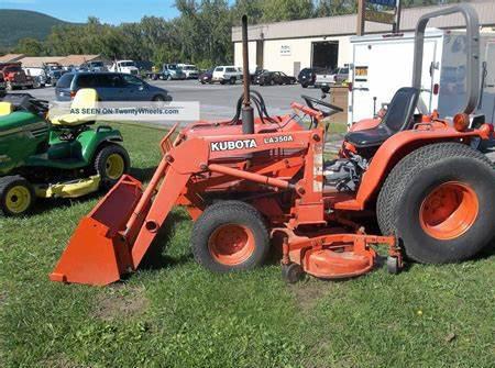 Kubota B2150