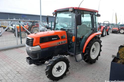 Kubota KL25