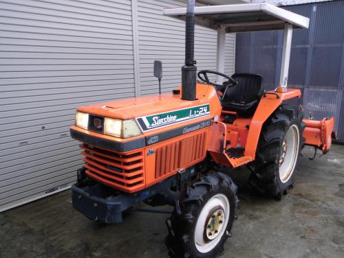 Kubota L1-24