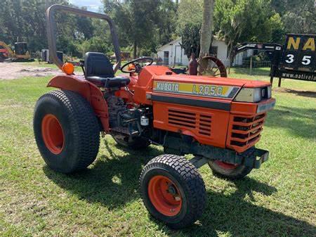 Kubota L2050