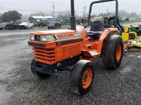 Kubota L2550