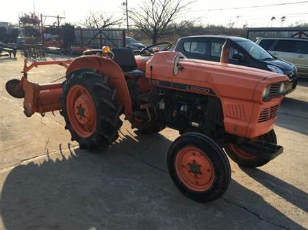 Kubota L2600