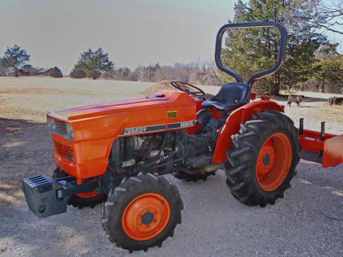 Kubota L295