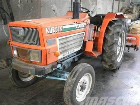 Kubota L3202