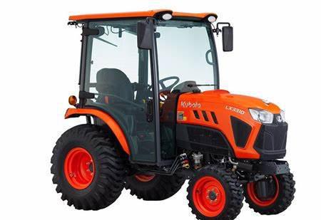 Kubota LX3310