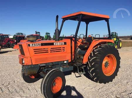 Kubota M4950