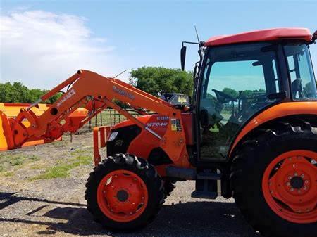 Kubota M7040