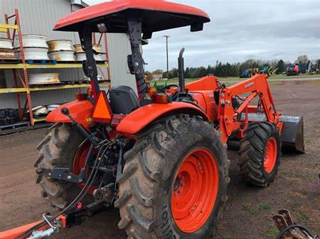 Kubota M7060