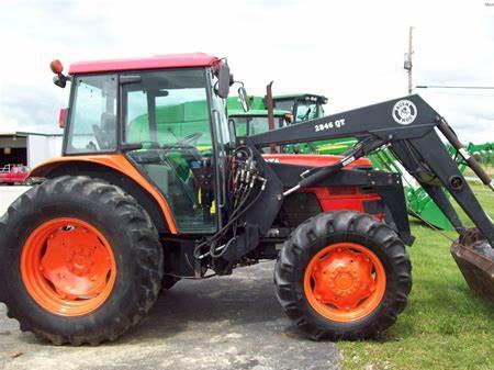 Kubota M9000