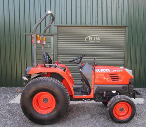 Kubota STV36