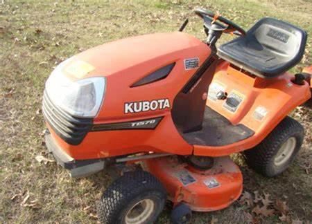 Kubota lawn tractors T1570