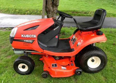 Kubota lawn tractors T1670