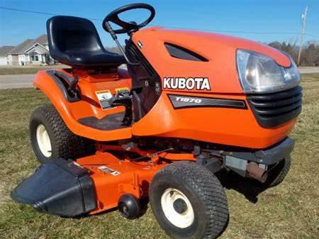 Kubota lawn tractors T1870