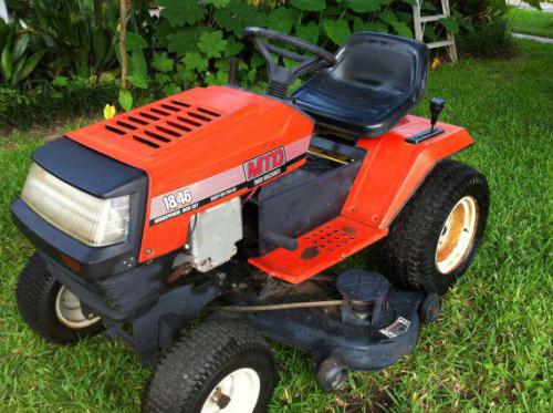 MTD lawn tractors 525