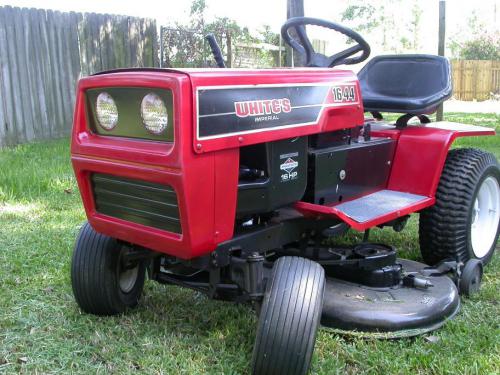 MTD lawn tractors 820