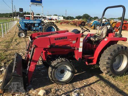 Mahindra 2816