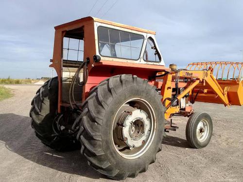 Massey Ferguson 1075