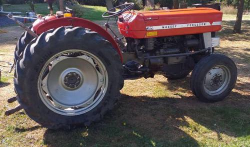 Massey Ferguson 140