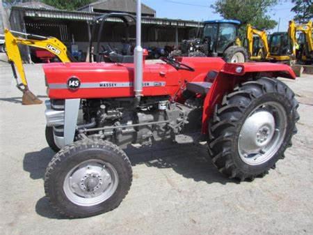 Massey Ferguson 145