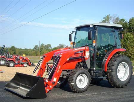 Massey Ferguson 1736