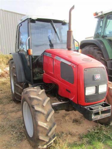 Massey Ferguson 2220