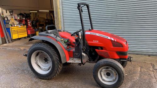 Massey Ferguson 2405