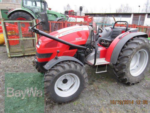 Massey Ferguson 2410