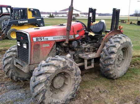 Massey Ferguson 251XE