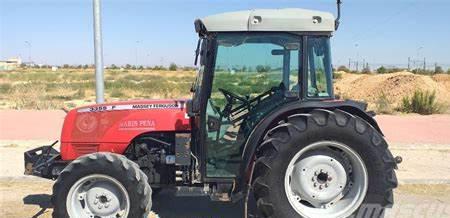 Massey Ferguson 3355