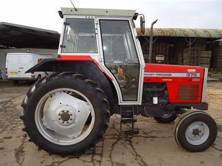 Massey Ferguson 375